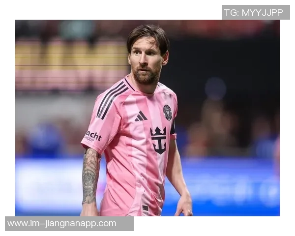 圣克莱尔加盟迈阿密感慨与梅西同队是无与伦比的机会